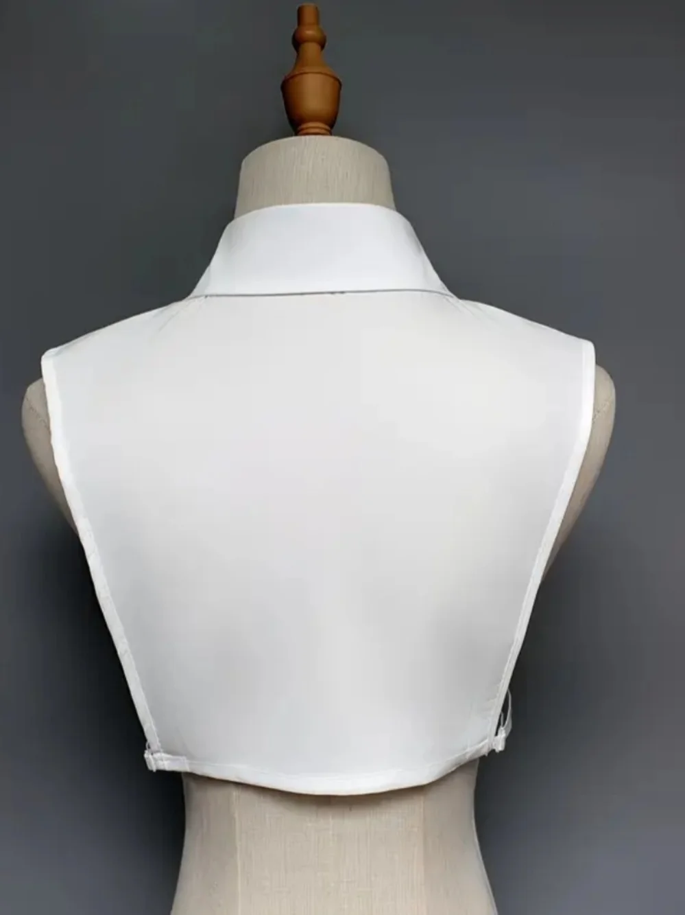 Detachable White Peter Pan Collar Bib with Pleated Jabot - Picture 4 of 5